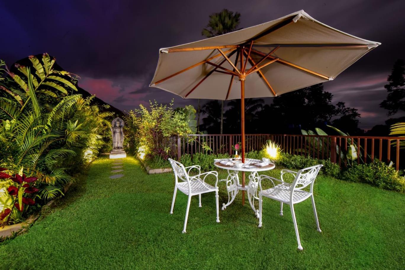 Nandini Jungle By Hanging Gardens Ubud  Exterior photo